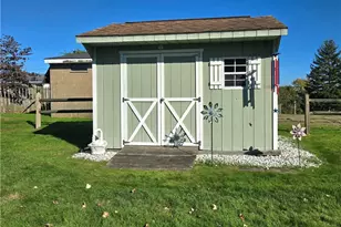 240 N 20th St, Weirton, WV 26062 - Photo 23