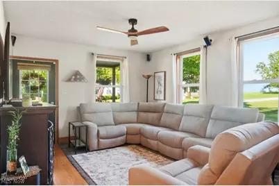 2017 Woodward Avenue, Poland, OH 44514 - Photo 5