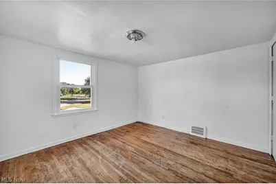 2140 Garfield Boulevard, Lorain, OH 44052 - Photo 33