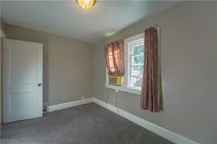 1215 Bellflower Ave SW, Canton, OH 44710 - Photo 19