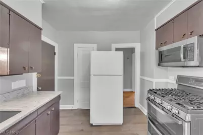 1347 Marlowe Avenue #2/UP, Oakwood, OH 44107 - Photo 11