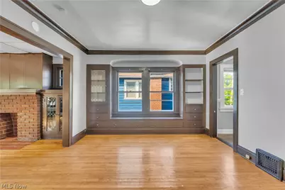 1347 Marlowe Avenue #2/UP, Oakwood, OH 44107 - Photo 5