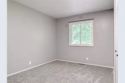 8636 Camelot Avenue NW, Canal Fulton, OH 44614 - Photo 15