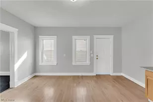 13105 Carrington Ave, Loveland, OH 44135 - Photo 9