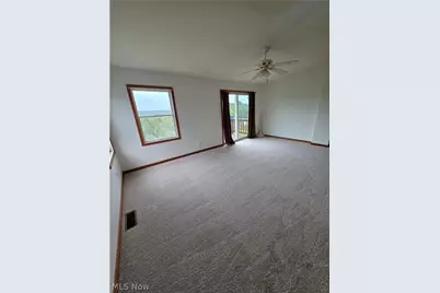 139 Meadowpark Drive, Cambridge, OH 43725 - Photo 9