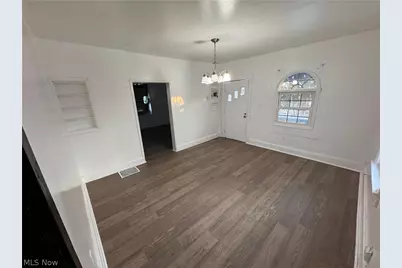 117 Kent Court, Akron, OH 44305 - Photo 3