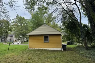 548 Winans Ave, Akron, OH 44306 - Photo 13