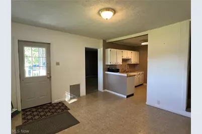 56 E Ashtabula Street, Jefferson, OH 44047 - Photo 13