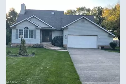 6235 Beverly Avenue NE, Canton, OH 44721 - Photo 1