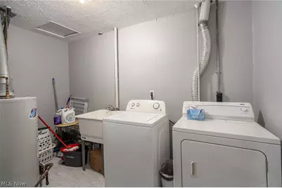 4214 Meadow Lane, Lorain, OH 44055 - Photo 25
