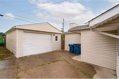 4214 Meadow Lane, Lorain, OH 44055 - Photo 29