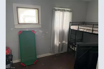 2054 W 83rd Street, Loveland, OH 44102 - Photo 9