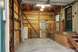 342 St Clair Ave, Cadiz, OH 43907 - Photo 17