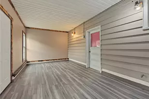 553 Judith Ln, Struthers, OH 44471 - Photo 9