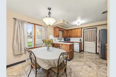 553 Judith Lane, Struthers, OH 44471 - Photo 5