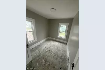 1406 Hart Street, Akron, OH 44306 - Photo 9