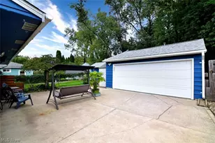 1299 Beech St, Willoughby, OH 44094 - Photo 3