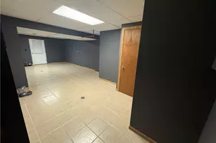 71240 Skyview Dr, Martins Ferry, OH 43935 - Photo 13