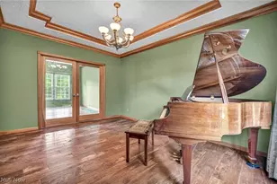 1413 Ashford Glen Ln, Sagamore Hills, OH 44067 - Photo 13