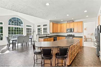 7372 Meadow Brooke Way, Northfield, OH 44067 - Photo 21