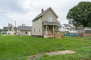 1747 5th St SE, Canton, OH 44707 - Photo 1