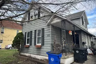 3711 E 52nd St, Loveland, OH 44105 - Photo 1