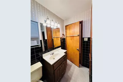1551 Wilsonway Drive, Barberton, OH 44203 - Photo 21
