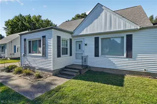 2825 E Center St, Conneaut, OH 44030 - Photo 3