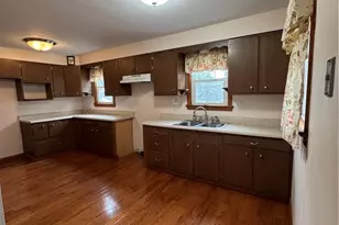 234 Miami Ave, Weirton, WV 26062 - Photo 9
