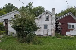381 Avon Ave, Vermilion, OH 44089 - Photo 3