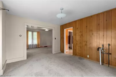 210 Maple Avenue, St Clairsville, OH 43950 - Photo 9