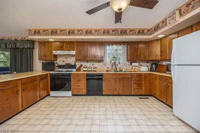 124 Brandy Drive, Marietta, OH 45750 - Photo 11