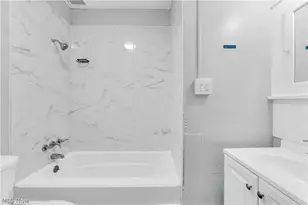 3878 W 137th St, Loveland, OH 44111 - Photo 25