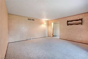 4970 New Rd, Austintown, OH 44515 - Photo 13