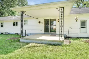 4970 New Rd, Austintown, OH 44515 - Photo 7