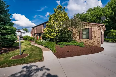1431 Springhaven Circle NE, Massillon, OH 44646 - Photo 3