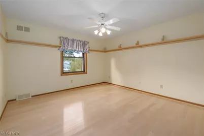1431 Springhaven Circle NE, Massillon, OH 44646 - Photo 43