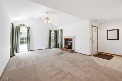 4286 Hunters Chase Lane, Wooster, OH 44691 - Photo 5