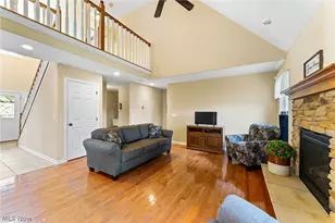 5290 Skye Dr, New Middletown, OH 44442 - Photo 13