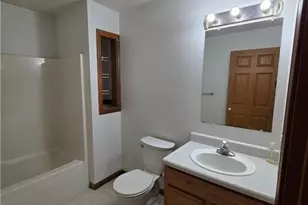 139 Meadowpark Dr, Cambridge, OH 43725 - Photo 29