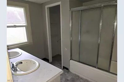 3952 E 74th Street, Loveland, OH 44105 - Photo 15