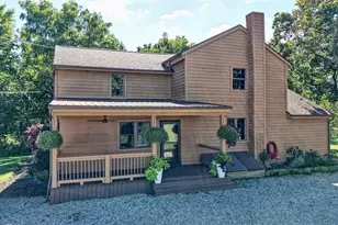 6075 Paris Ave N E, Louisville, OH 44641 - Photo 5