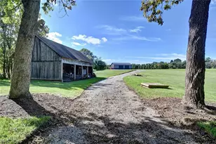 6075 Paris Ave N E, Louisville, OH 44641 - Photo 29
