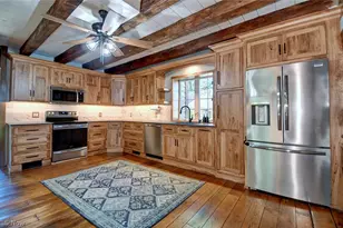 6075 Paris Ave N E, Louisville, OH 44641 - Photo 9