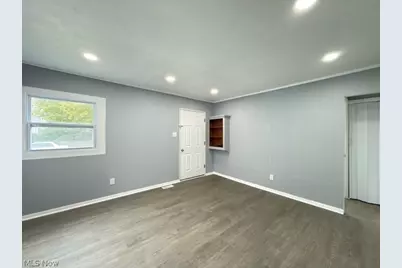 14208 Clifford Avenue, Loveland, OH 44135 - Photo 11