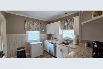 1111 Colonial Boulevard NE, Canton, OH 44714 - Photo 17