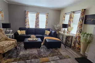 1111 Colonial Blvd NE, Canton, OH 44714 - Photo 13