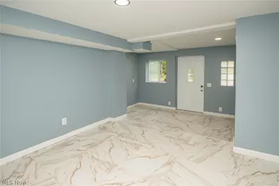 318 Elmport Avenue NE, Canton, OH 44704 - Photo 19