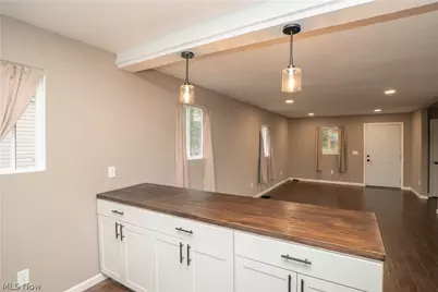 318 Elmport Avenue NE, Canton, OH 44704 - Photo 11