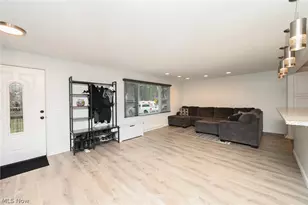 5207 Gargasz Dr, Lorain, OH 44053 - Photo 11